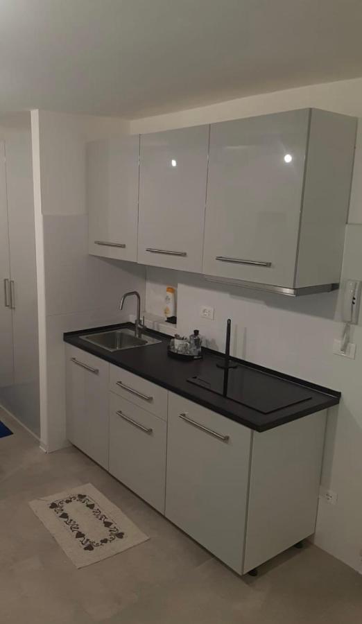Duomo Parma Appto Apartment ภายนอก รูปภาพ